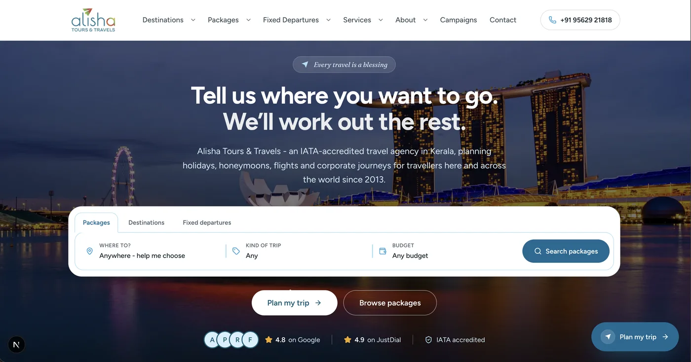 Alisha Tours & Travels website by Pixlverse